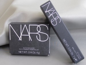 nars dogon duo eyeshadow and wonder lip gloss