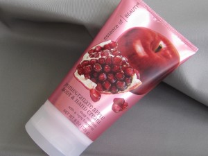 essence of beauty pomegranate apple body & hand cream