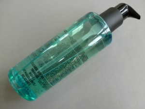 mac tranquil cleanse off oil