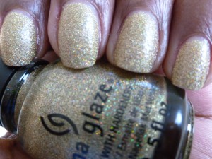 china glaze ultamate holiday nail polish on nails