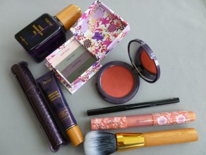 tarte 8 piece set