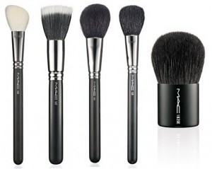 macmakeupbrushes